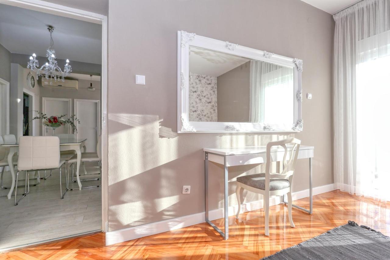 Hacienda Mia With Pool,Bbq, Yacuzzi,Free Parking Zara Esterno foto
