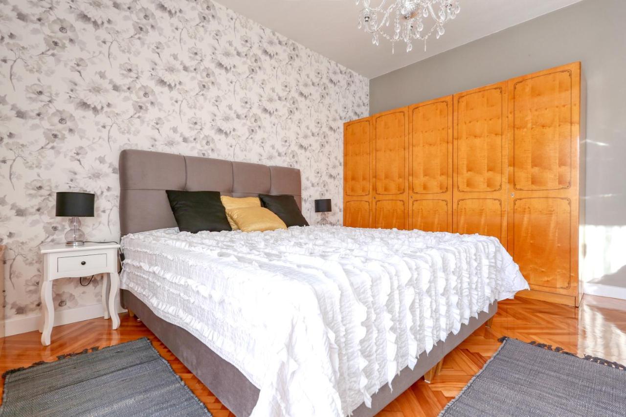 Hacienda Mia With Pool,Bbq, Yacuzzi,Free Parking Zara Esterno foto