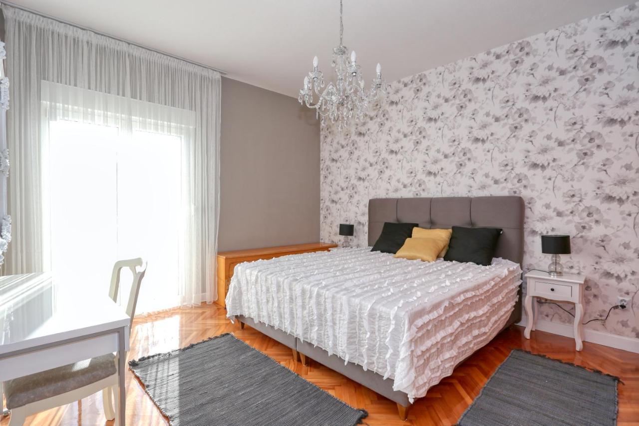 Hacienda Mia With Pool,Bbq, Yacuzzi,Free Parking Zara Esterno foto