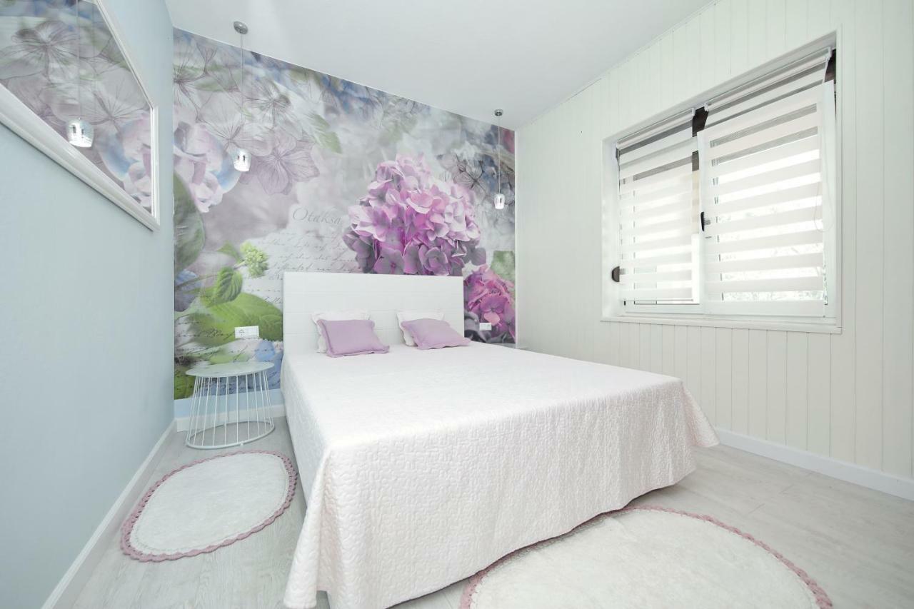 Hacienda Mia With Pool,Bbq, Yacuzzi,Free Parking Zara Esterno foto